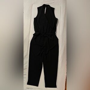 BANANA REPUBLIC Black Sleeveless Jumpsuit sz 8